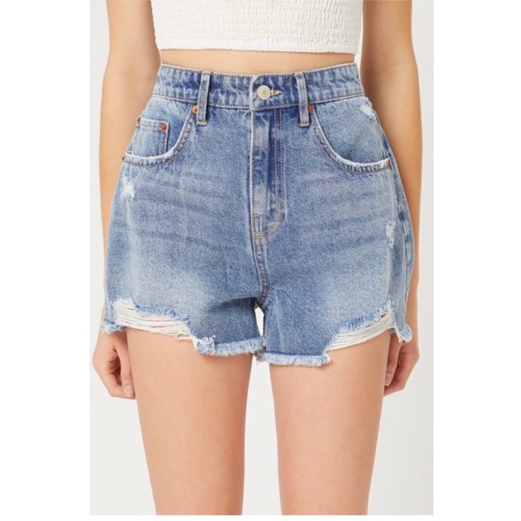 High rise distressed denim shorts - Picture 4 of 5